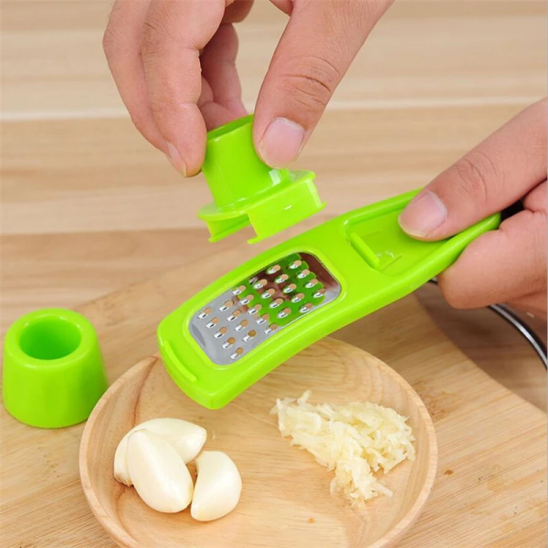 Garlic Press Grater Slicer Plastic Grinding Tool Kitchen Accessories (random Color)